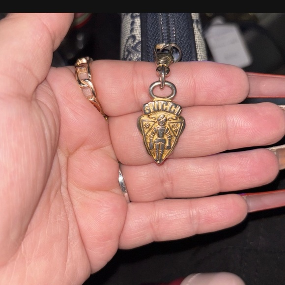 Vintage Authentic GG Crossbody Purse - Picture 2 of 5